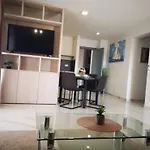 Dalmatia 아파트 *
