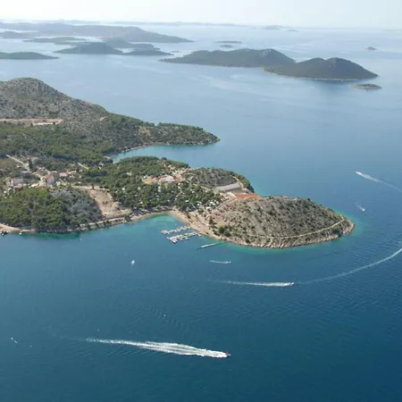 Dalmatia 公寓 *