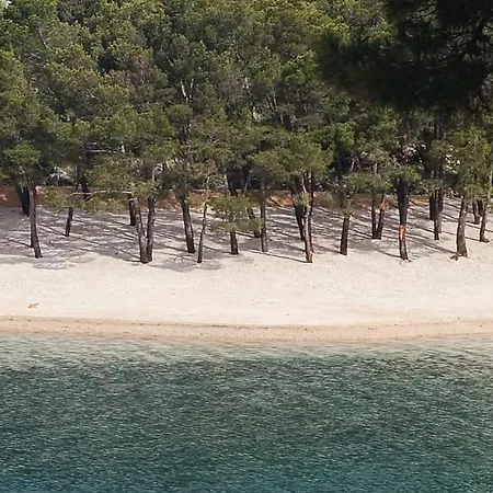 Dalmatia 公寓 *